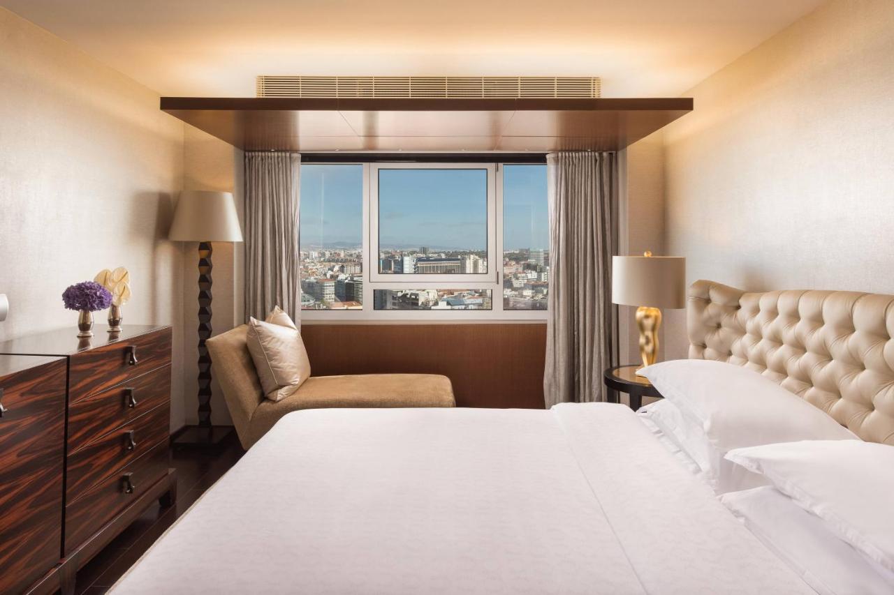 Presidentiële Suite met Kingsize Bed, Toegang tot de Club Lounge en Uitzicht op de Skyline