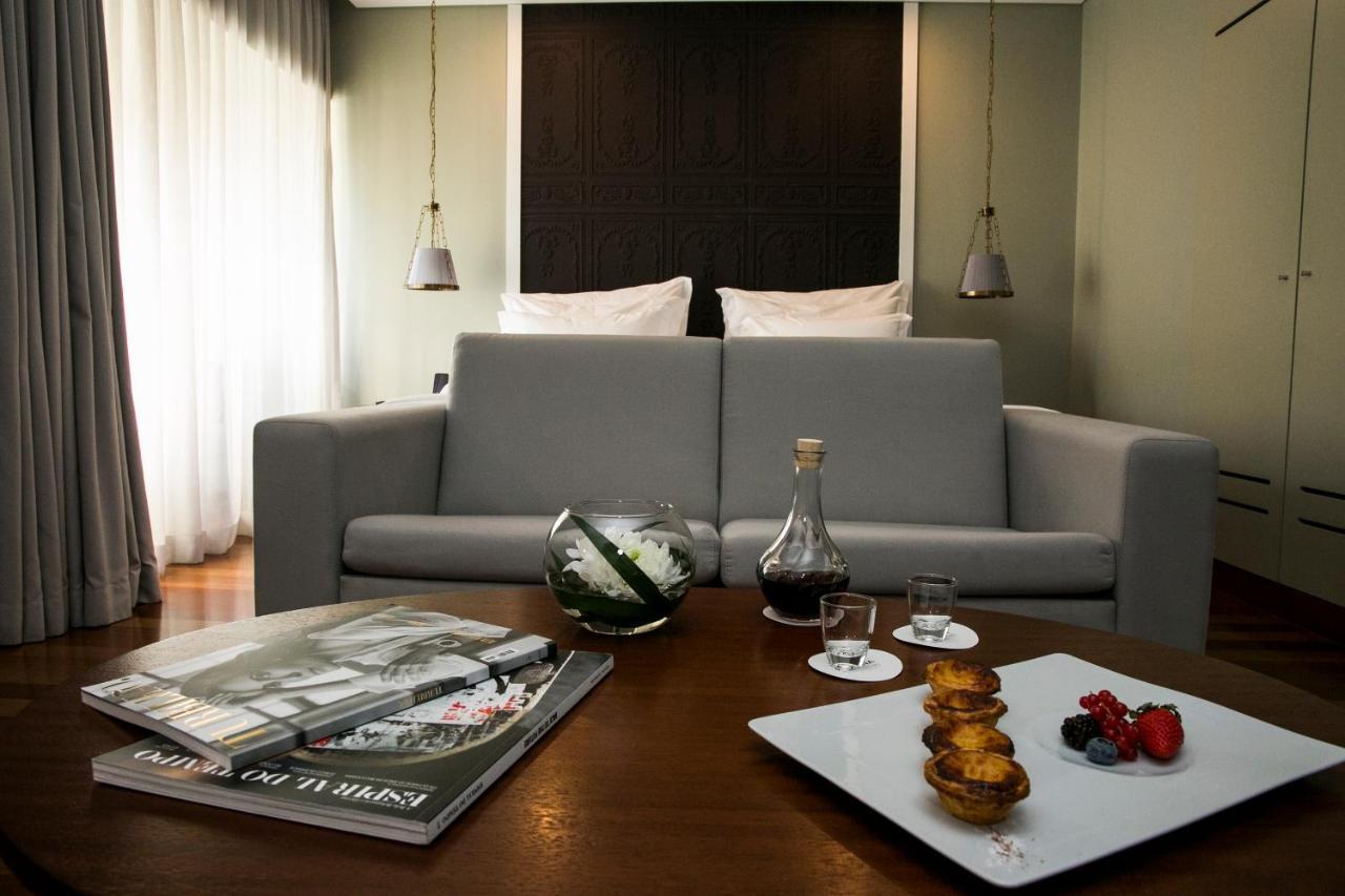 Deluxe Kamer met Kingsize Bed (2 Volwassenen + 1 Kind)