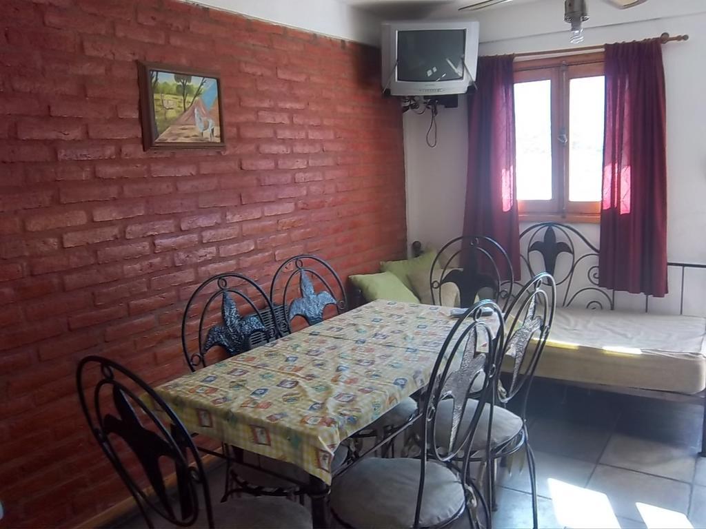 Quarto Premium com Cama de Casal ou 2 de Solteiro