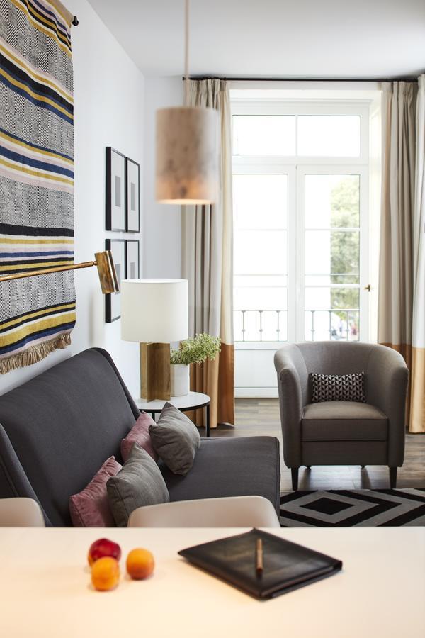 One-Bedroom Suite,1215906355:JPEG