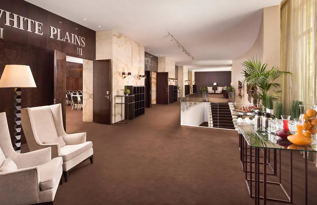 Sheraton Lisboa Hotel & Spa-1